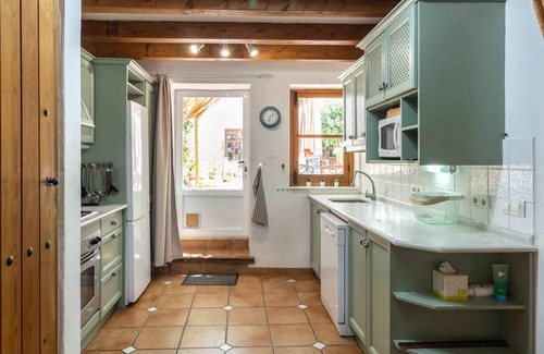 Niguelas Cottage | Idyllic House in Nigüelas with Relaxing Patio and Terrace