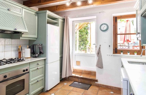 Niguelas Cottage | Idyllic House in Nigüelas with Relaxing Patio and Terrace