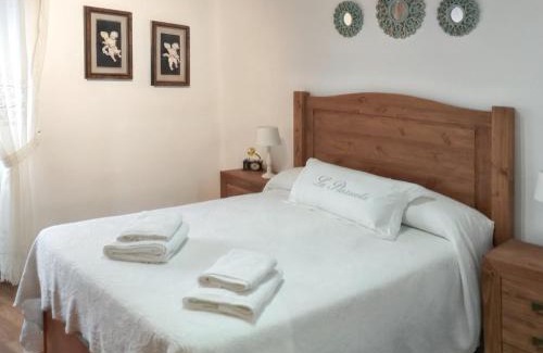 Perena House | Welcoming House in Perena de la Ribera - Pet Friendly Stay