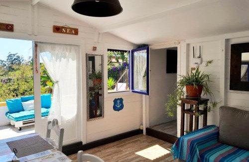 Alhadas House | Cozy 2-Bedroom House with Garden and WiFi near the Beach