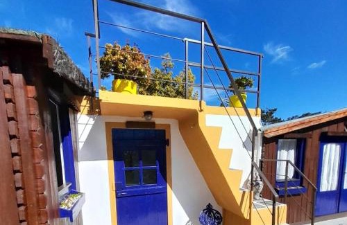 Alhadas House | Cozy 2-Bedroom House with Garden and WiFi near the Beach