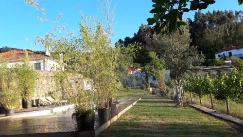Povoa de Lanhoso House | Family Retreat at Covelas with Shared Pool & Enclosed Garden