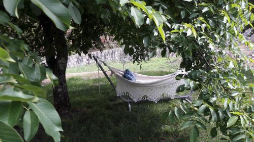 Povoa de Lanhoso House | Family Retreat at Covelas with Shared Pool & Enclosed Garden