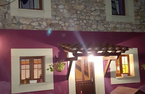 Prado House | Cozy House in Ribadesella: Ocean View & Spa Amenities