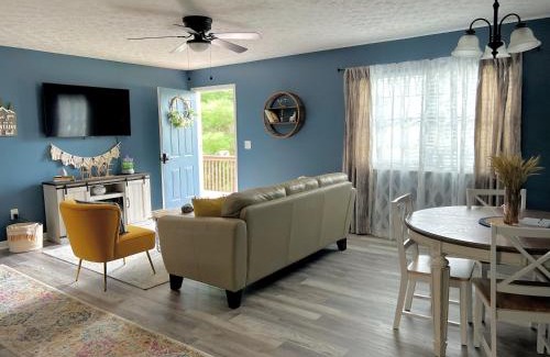Sevierville House | Pet-Friendly Retreat Near Douglas Lake with Top Guest Rating