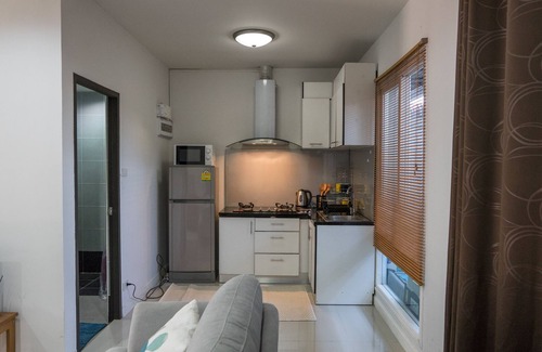 Chang Khlan House | Cozy Retreat Near Old City & Night Bazaar with Pool
