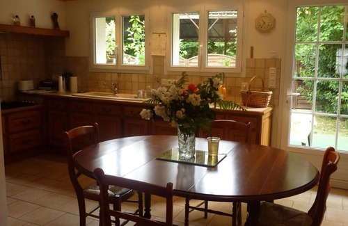 Cheverny Cottage | Gite Cheverny: Family-Friendly Getaway with Spa & Breakfast