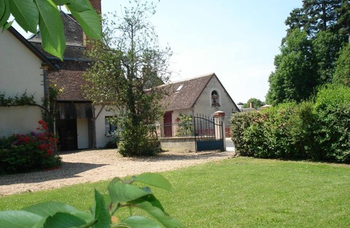 Cheverny Cottage | Gite Cheverny: Family-Friendly Getaway with Spa & Breakfast