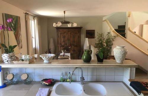 Poussan House | Elegant House with Ocean View and Private Pool near Sète