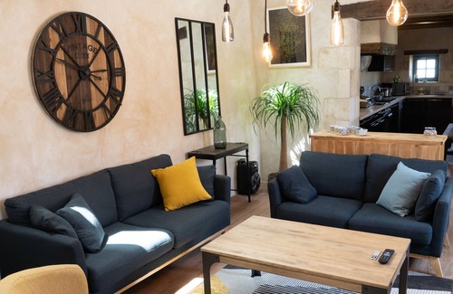 Condeau House | Idyllic Retreat Near Parc du Perche with Spa & Pet-Friendly