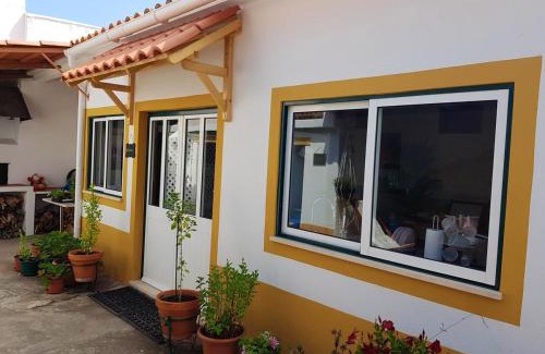 Sao Vicente do Paul House | Relaxing House Santarem with Pool and Child-Friendly Amenities