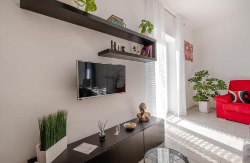 Casamarciano Apartment | Family-Friendly House Twin with Perfect Guest Rating 10/10