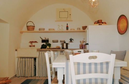 Marina Serra Cottage | Seaside Retreat with Ocean View - Steps from the Beach
