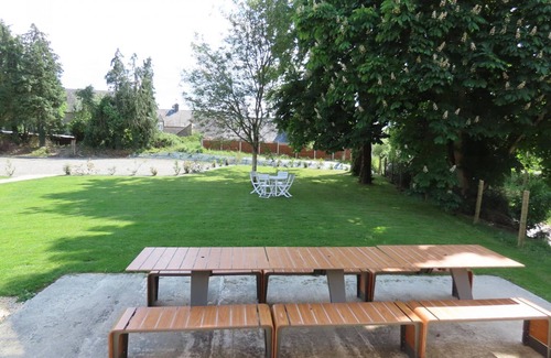 Boucey Cottage | Spacious Gite Pontorson: Family-Friendly with Spa Access