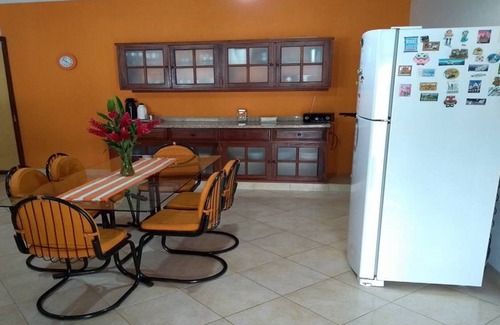 Ponte Branca House | Charming house with pool, 3 bedrooms, one suite, WI-FI, air conditioning.