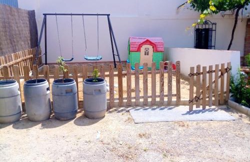 Los Agustines House | Relaxing House with Pool in Montilla - Pet Friendly Stay
