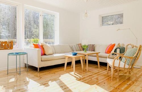 Varmdo House | Charming House With Sea Proximity On Djurö
