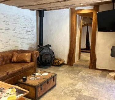 Porri House | Charming house with sea view Emily in Porri