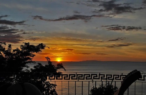 Punta Leona House | Oceanfront Haven with Breathtaking Views and Pool Access