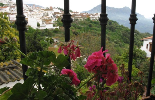 Gaucin House | Inviting House with Ocean Views and Free Wifi, Near Amenities