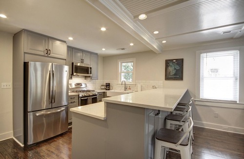 Charleston Cottage | Discover Charleston: Oceanfront Bliss Near Downtown