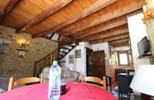 Puybrun Cottage | Cozy Cottage "La Petite Grange" with Pool & Lake View