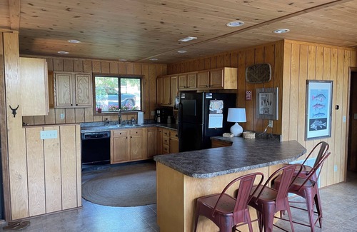 Wright City Ski Chalet | Relaxing Innsbrook Lakefront Retreat with Breathtaking Views