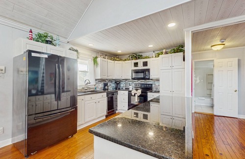 Socastee House | Riverside Retreat with Pool, Hot Tub & Boat Dock Access