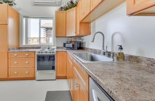Ellston House | Charming Iowa Home 1 Mi to Golf