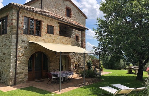 Castelnuovo Berardenga Villa | Idyllic Tuscan Villa Near Siena with Private Pool & Dining