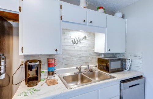 Killeen Apartment | Cozy Killeen Apartment Near Fort Cavazos - Family Friendly
