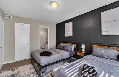 Durham Apartment | Charming King 2BR Suite in Research Triangle Park