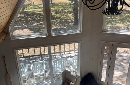 East Tawakoni House | Charming lake cabin in East Tawakoni - Waterfront. on the lake!
