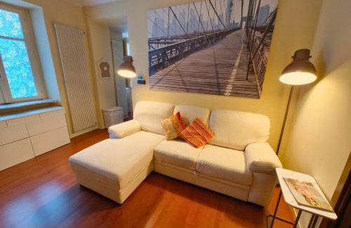 Cit Turin Apartment | Inviting Liberty Flat: Family-Friendly Getaway Awaits