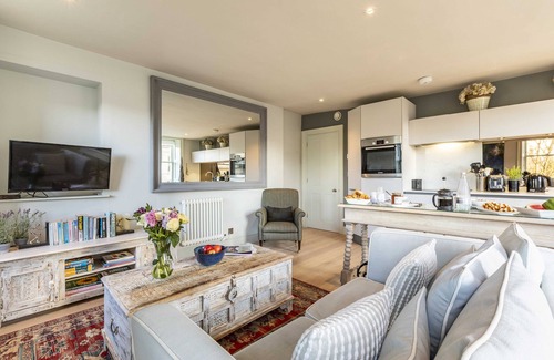Bath Apartment | Light-Filled Apartment for Two in Central Bath - 10/10 Rated