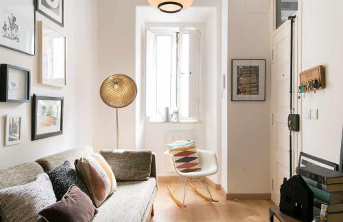 Santo Amaro Apartment | Family-Friendly Santo Amaro with Terrace and Air Conditioning
