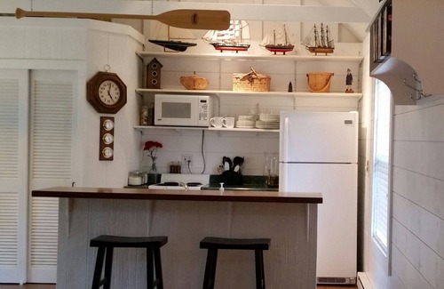 Keene Cottage | Enchanting Riverfront Getaway with Pet-Friendly Amenities