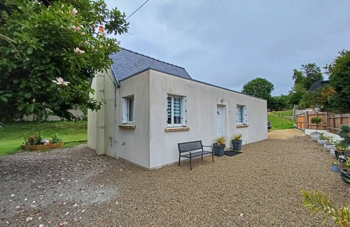Locquirec House | Kid-Friendly Retreat Just 5 Minutes from the Beach