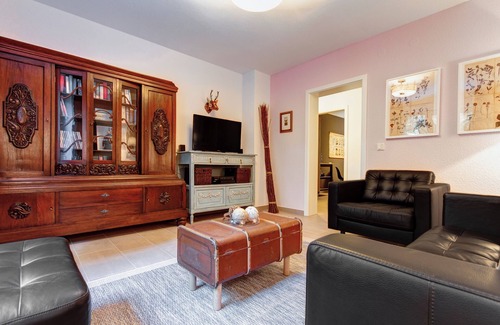 Saarbruecken Apartment | Inviting Stay at Charlotte - Enjoy Pool and Breakfast!