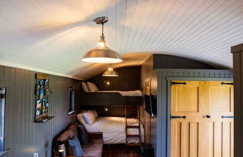 Limavady Cabin | Top-Rated Lodge in Limavady with Family-Friendly Amenities