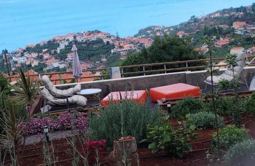 Ponta do Sol House | Relaxing One Bedroom Escape with Private Pool in Ponta do Sol