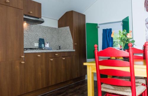 IJhorst Ski Chalet | Inviting Chalet with Pool in Scenic Holiday Park