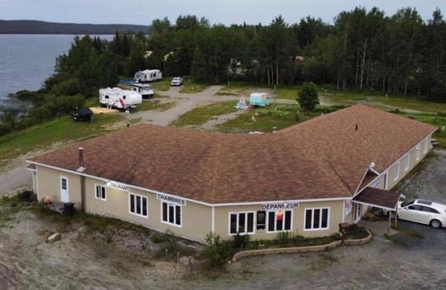 Senneterre Cabin | Charming Lodge Retreat in Obaska, Senneterre, Quebec