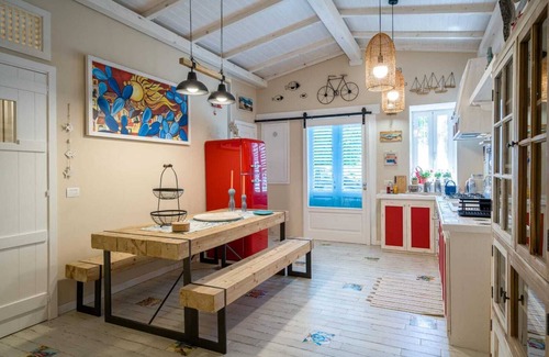 Villagonia House | Cozy Loft in Taormina with Spa and Breakfast Options