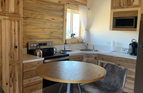 Victor Cabin | Inviting Log Cabin Near GTNP with Scenic Ocean Views