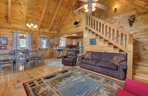 Gatlinburg Cabin | Charming Log Cabin w/a Private Hot Tub, Pool Table, Outdoor Fireplace