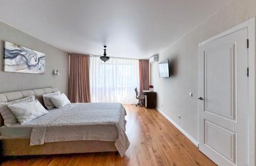 Chisinau Apartment | Central Hotel with Park View & Spa - Rated 9.8/10!