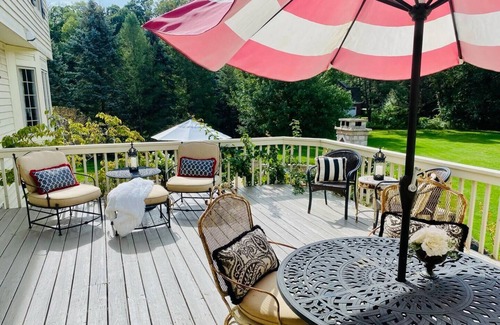 Granger House | Luxury Home with Spa & Hot Tub - Rated 10/10 by Guests