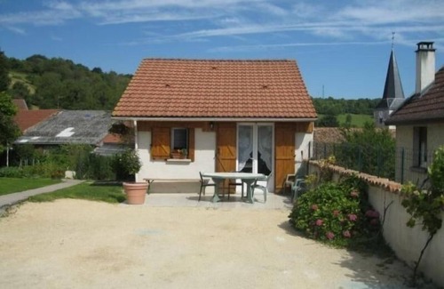 Sivry-la-Perche Cottage | Gite Sivry-la-Perche: Perfect Getaway with Spa and Breakfast