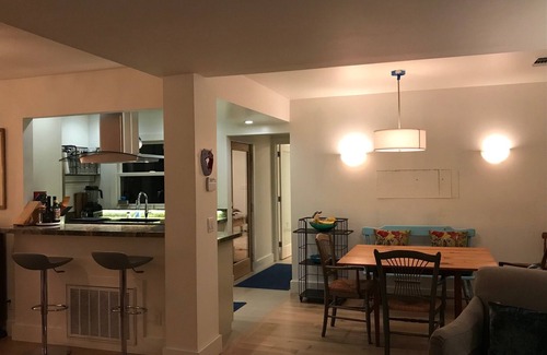 North Fair Oaks House | Pet-Friendly Mid-Century Modern Cottage with Ocean Views
